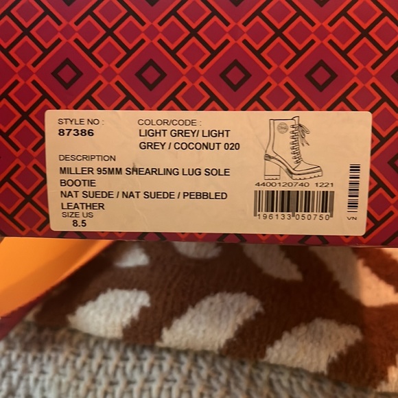 Miller Genuine Shearling Trim
Boot (Women)
Tory Burch
SOLD OUT - Picture 4 of 10